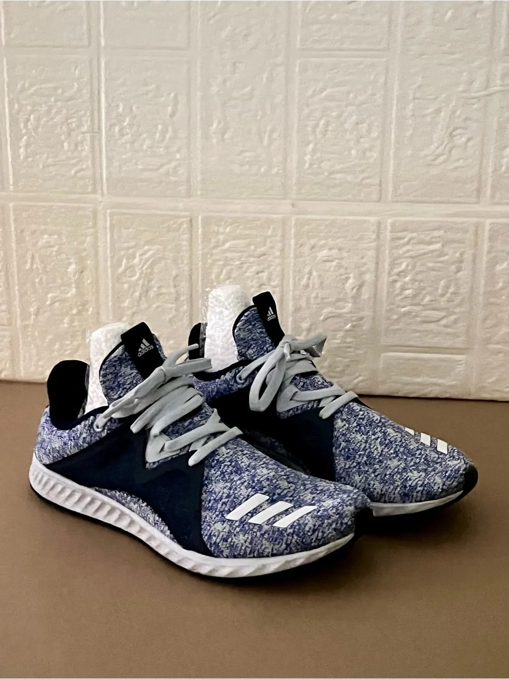 adidas | Edge Lux 2.0 Running Shoes | Women's Size 7 | Blue/Navy/White | CG4705